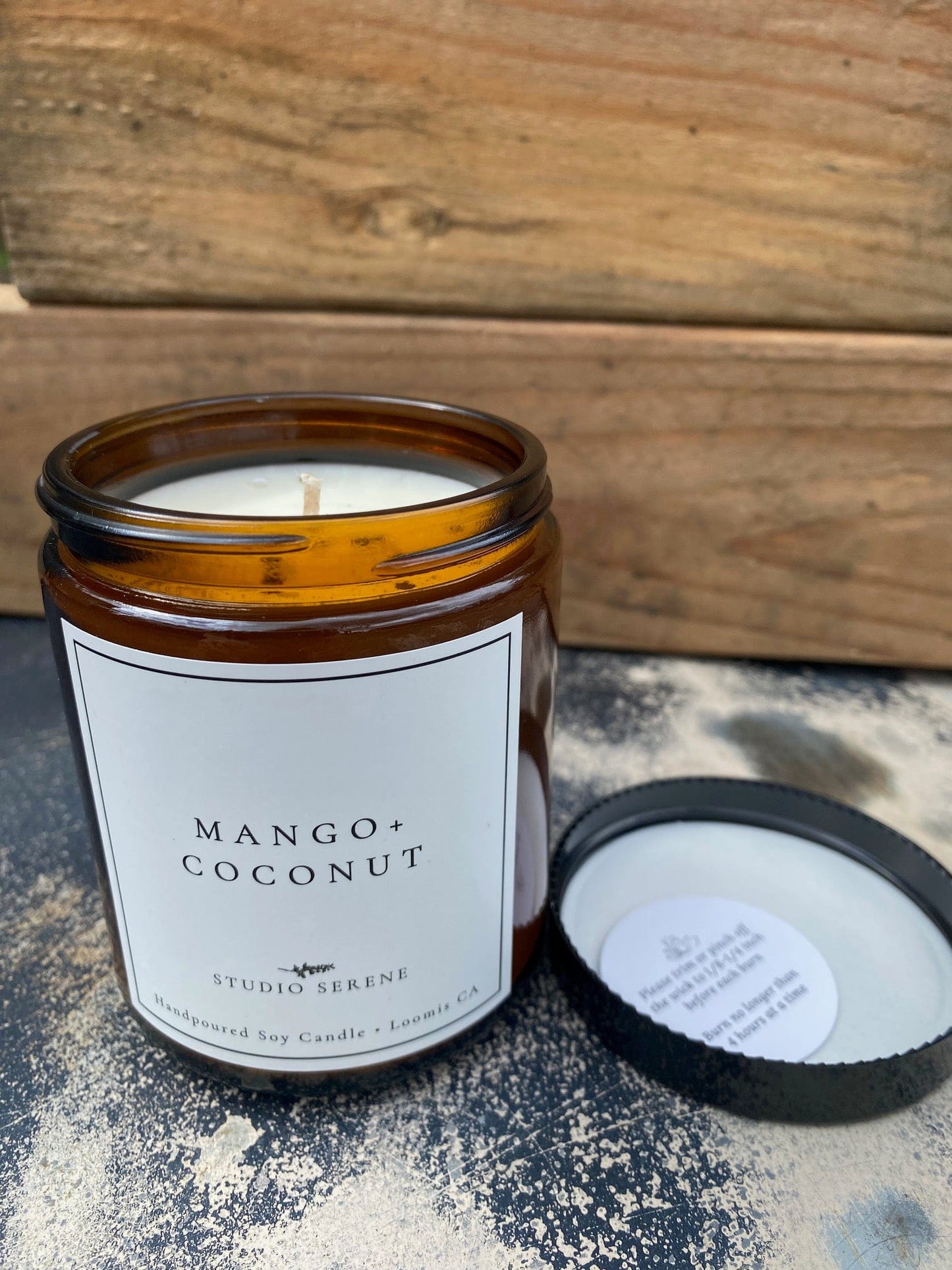 Eco-Friendly Natural Soy Wax Candle with Tropical Mango Coconut Paradise Scent