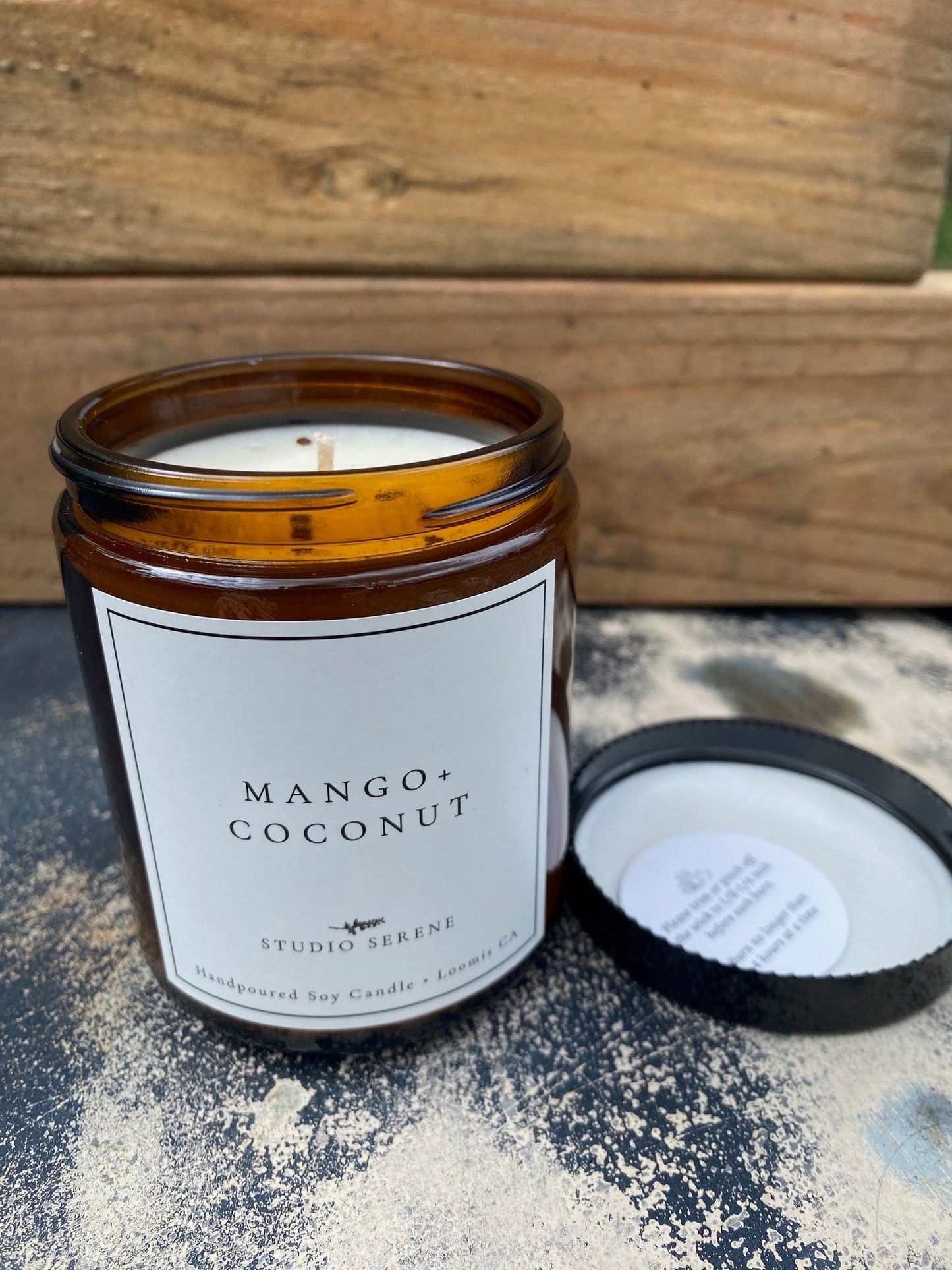 Eco-Friendly Natural Soy Wax Candle with Tropical Mango Coconut Paradise Scent