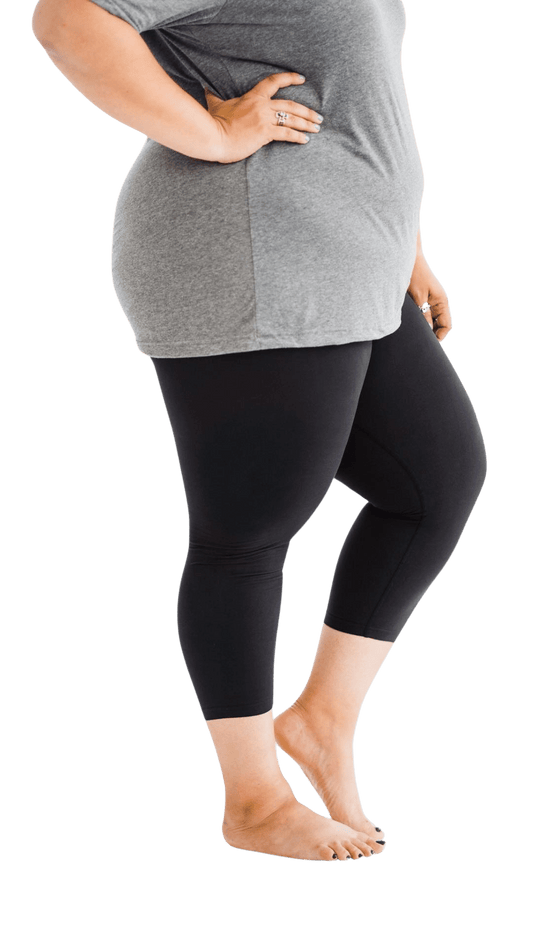 Anchors Away Black Women's Capri Length Leggings