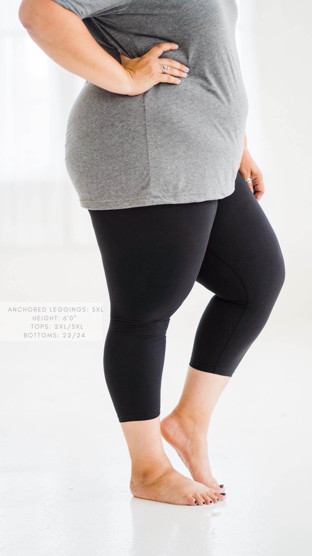 Anchors Away Black Women's Capri Length Leggings
